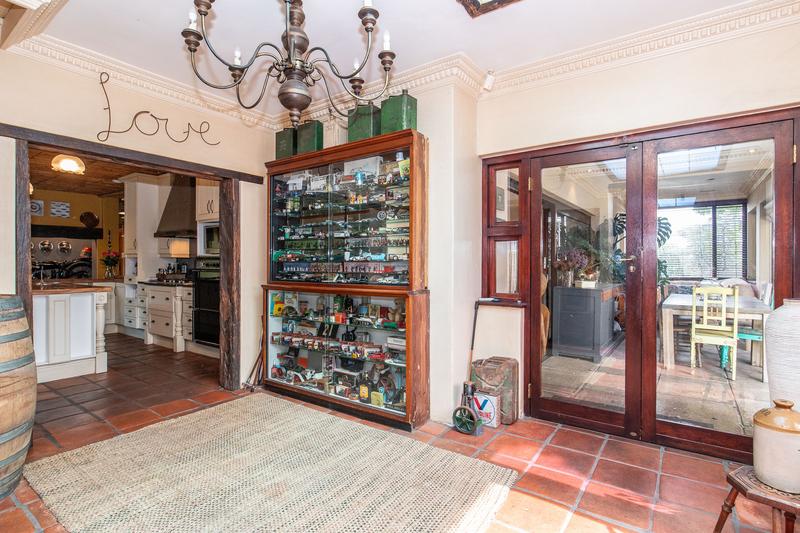6 Bedroom Property for Sale in Plumstead Western Cape